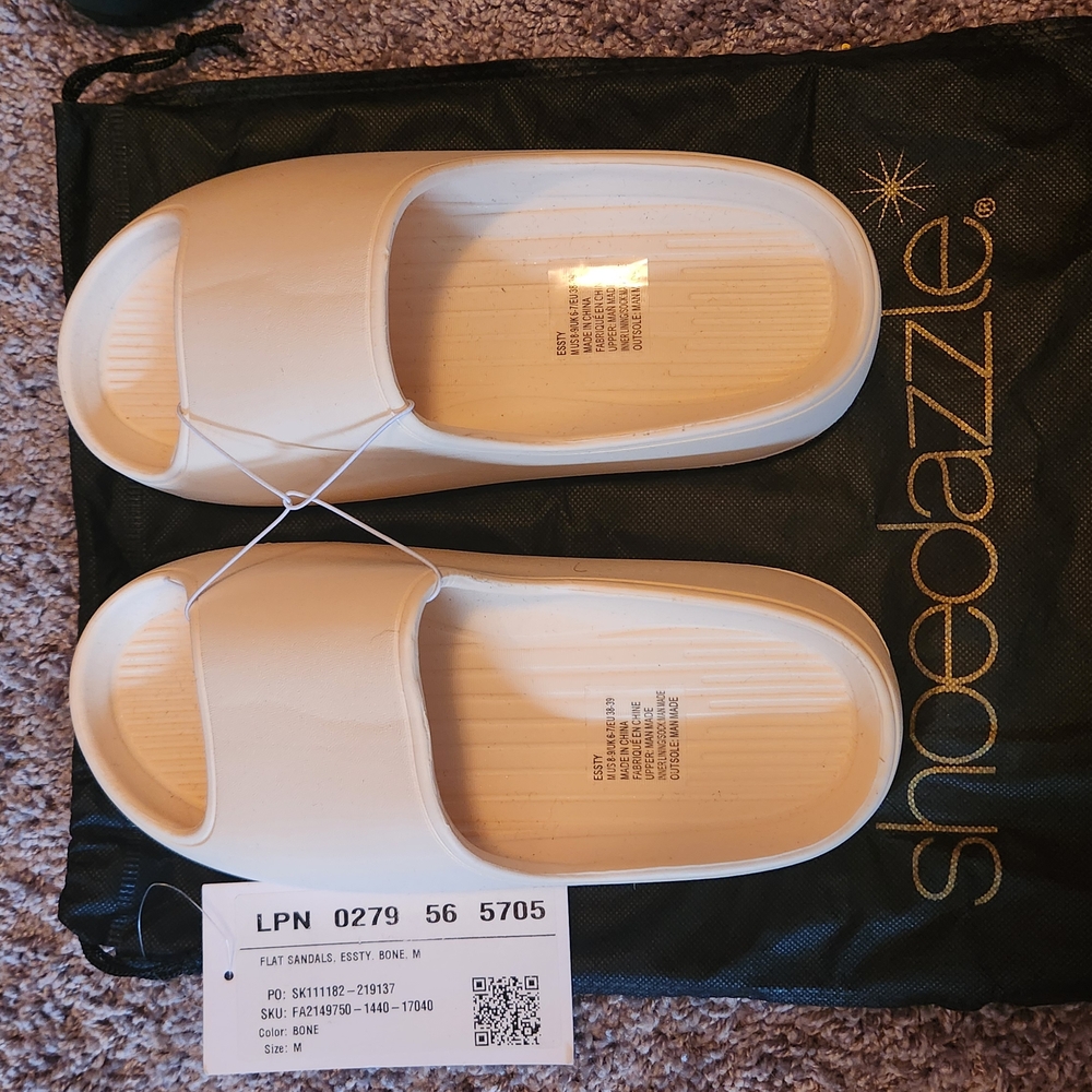 ShoeDazzle Cream Slide Sandals